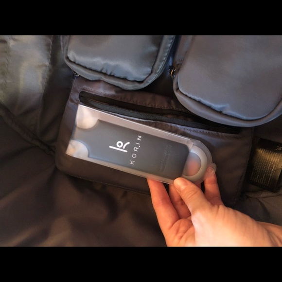 Korin Design Minimalist Backpack click pack Pro - Picture 9 of 16